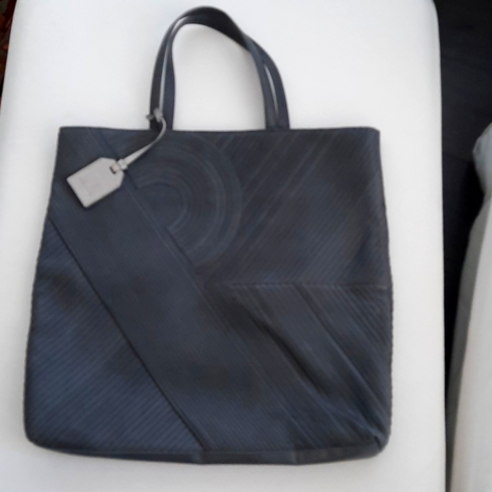 New, never used Reed Krakoff Leather Tote, gorgeous graphite gray